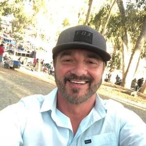 Meet your Posher, Tom